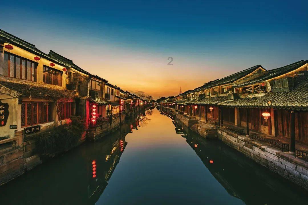 逃离潮湿的房屋